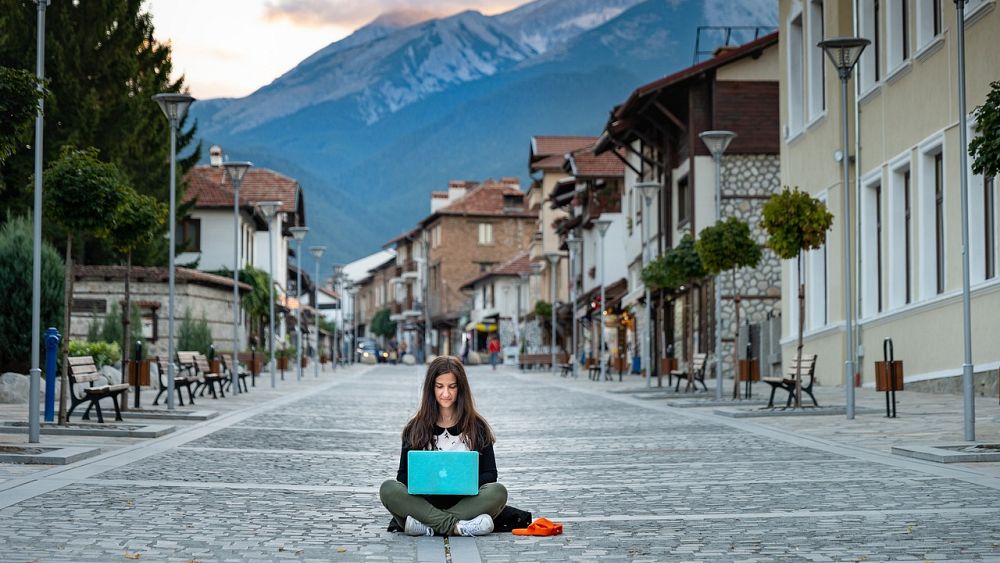 Liberté, voyage et impôts : les nomades numériques révèlent les meilleurs (et les pires) aspects de leur mode de vie