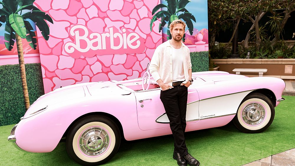 Il est bien plus que "Just Ken": Ryan Gosling entre dans l'histoire avec la bande originale de "Barbie"