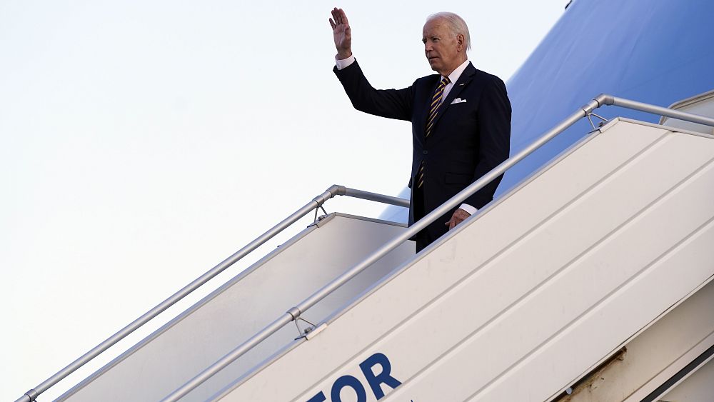 Le président américain Joe Biden arrive en Finlande pour des entretiens avec les dirigeants nordiques