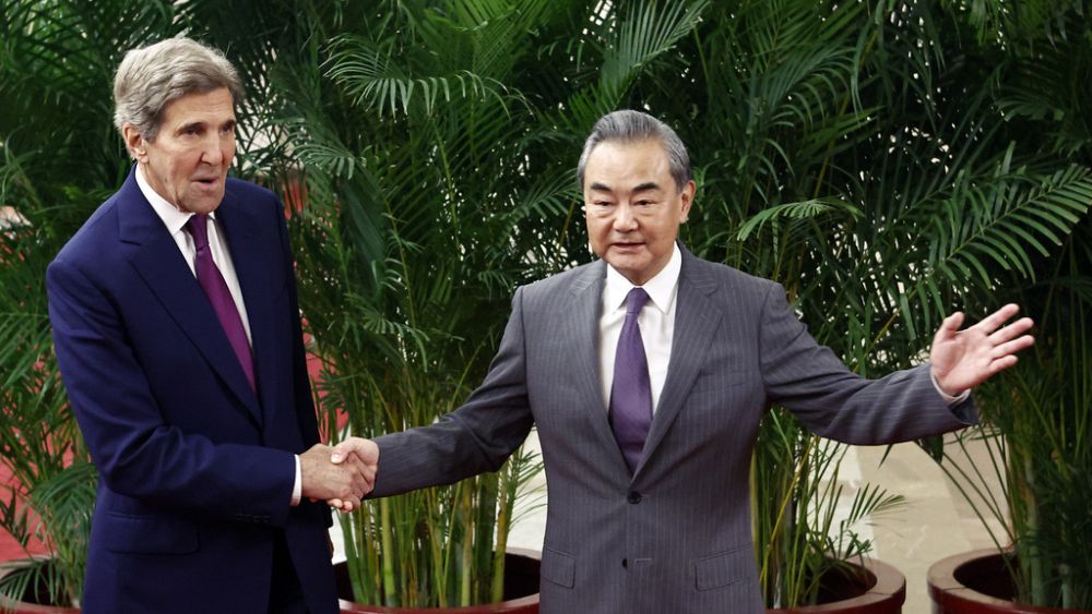 L'envoyé américain pour le climat John Kerry en visite en Chine pour relancer la coopération climatique