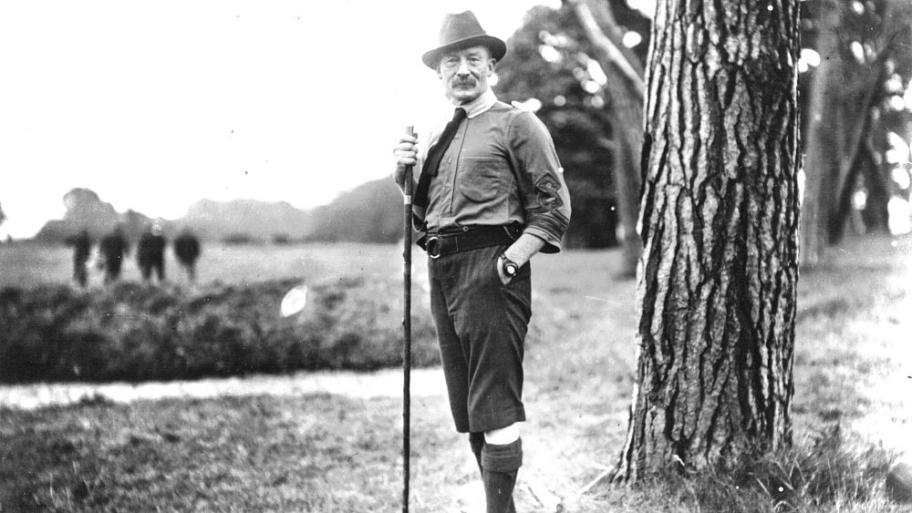 Revue de culture : Robert Baden-Powell donne le coup d'envoi du mouvement scout