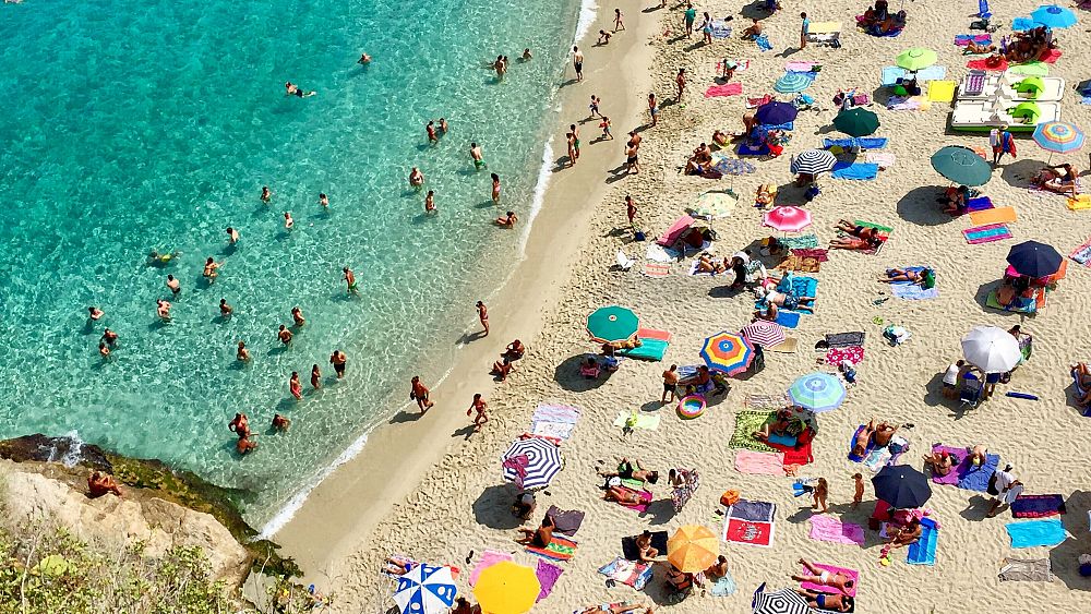 Cuire des pâtes sur la plage : comment célébrer le plus grand festival d'été d'Italie