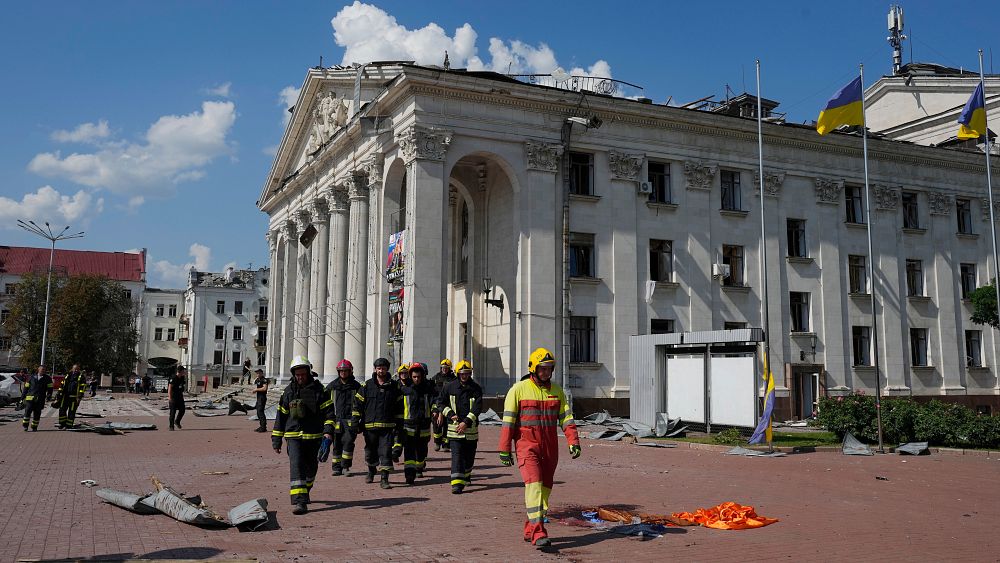 Guerre d'Ukraine : nettoyage de Tchernihiv, Zelenskyy remercie la Suède, frappe de drones à Moscou