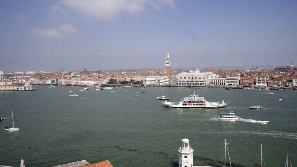 L'UNESCO menace de "liste noire" Venise si l'Italie ne commence pas à s'occuper des sites historiques