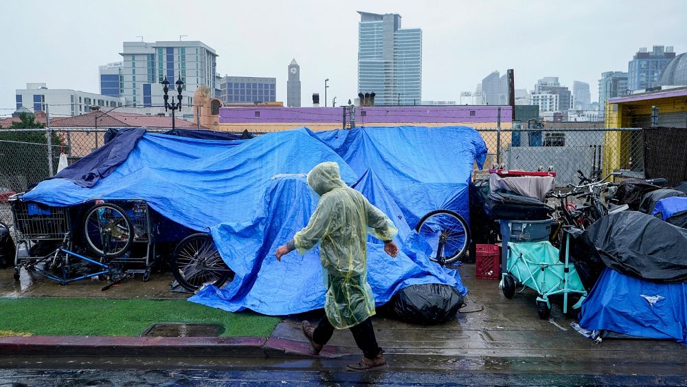 La tempête tropicale Hilary frappe le Mexique et la Californie avec des eaux de crue mortelles