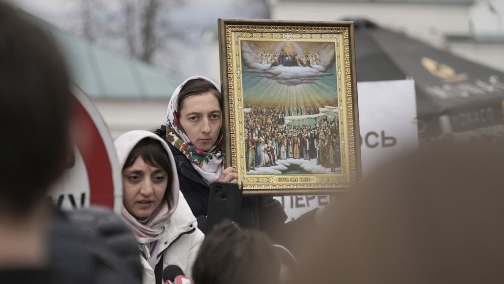 Les trésors d'un monastère de Kiev ont-ils été enlevés pour être vendus aux enchères à Paris ?