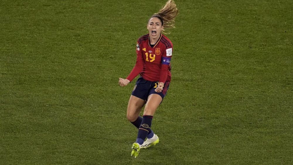 Olga Carmona a marqué lors de la victoire 1-0 de l'Espagne en Coupe du monde féminine.  Puis elle a appris que son père était mort