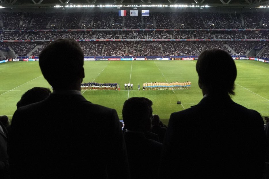 Amis mais…

Que le meilleur gagne !

Heureux de vivre ce moment à vos côtés, cher Président @LuisLacallePou, ce France-Uruguay en Coupe du Monde de Rugby que nous sommes fiers d’accueillir à Lille.