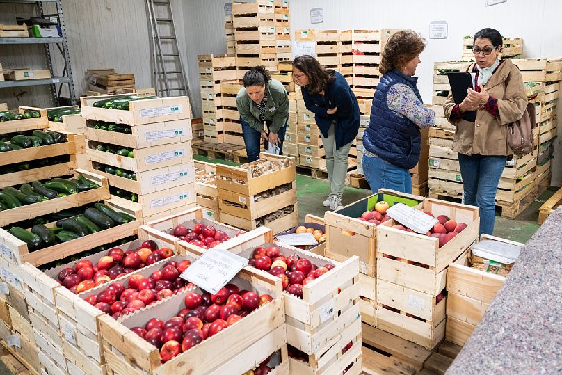 Visite des stocks d'une coopérative à Lyon, mai 2023