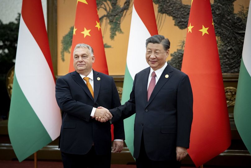 Le président chinois Xi Jinping reçoit le Premier ministre hongrois Viktor Orban à Pékin, octobre 2023