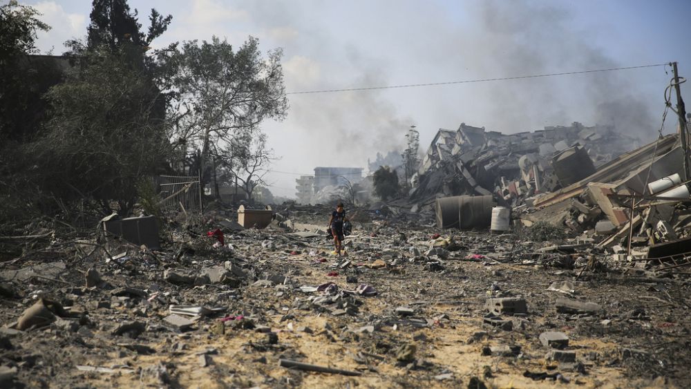 Guerre Israël-Hamas : un quartier du sud de Gaza en ruines après le bombardement israélien