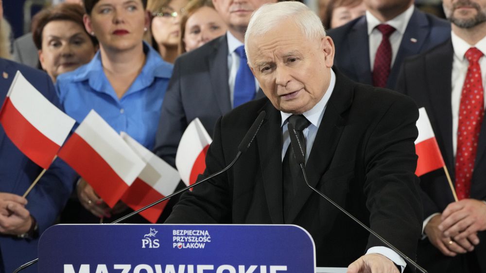 Jarosław Kaczyński se retire du principal débat télévisé avant les élections polonaises