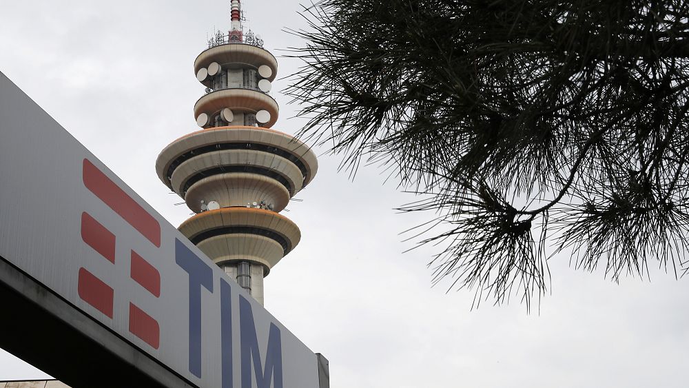 KKR fait une offre pour racheter le réseau fixe de Telecom Italia