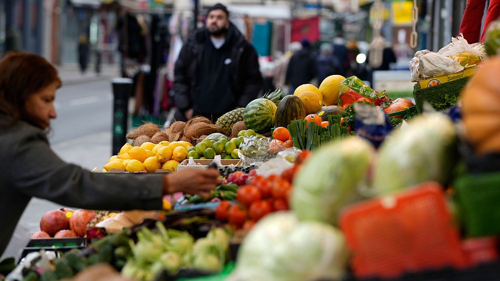 Les prix alimentaires au Royaume-Uni chutent pour la première fois en deux ans