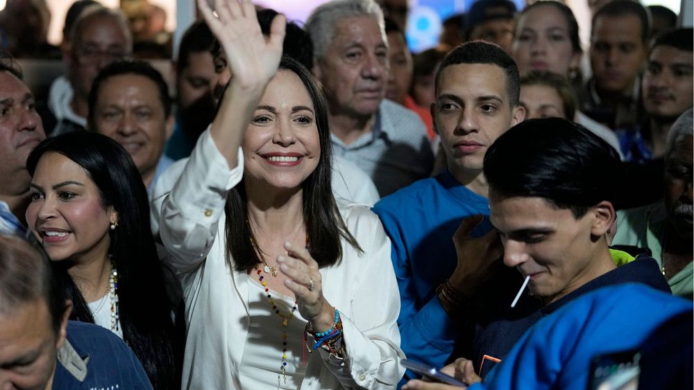 Venezuela : Machado revendique la victoire à la primaire présidentielle, espérant renverser Maduro