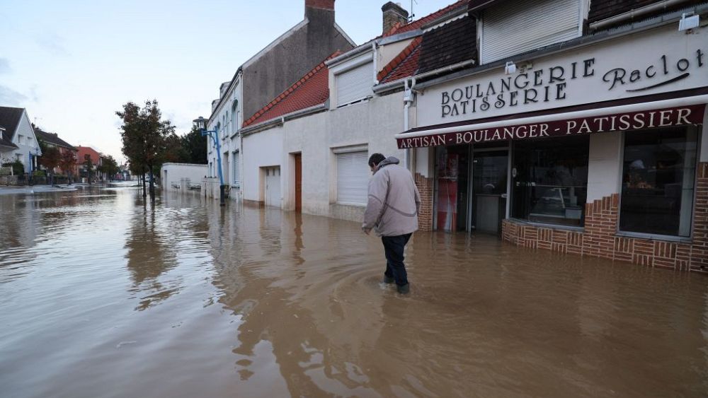 L'état d'urgence déclaré dans certaines régions de France suite à de fortes pluies et des inondations