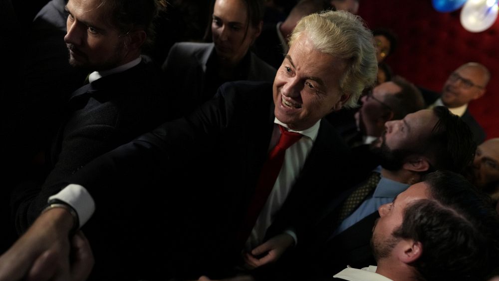 Élections néerlandaises : l'anti-islam et l'extrême droite Geert Wilders remportent une victoire choc