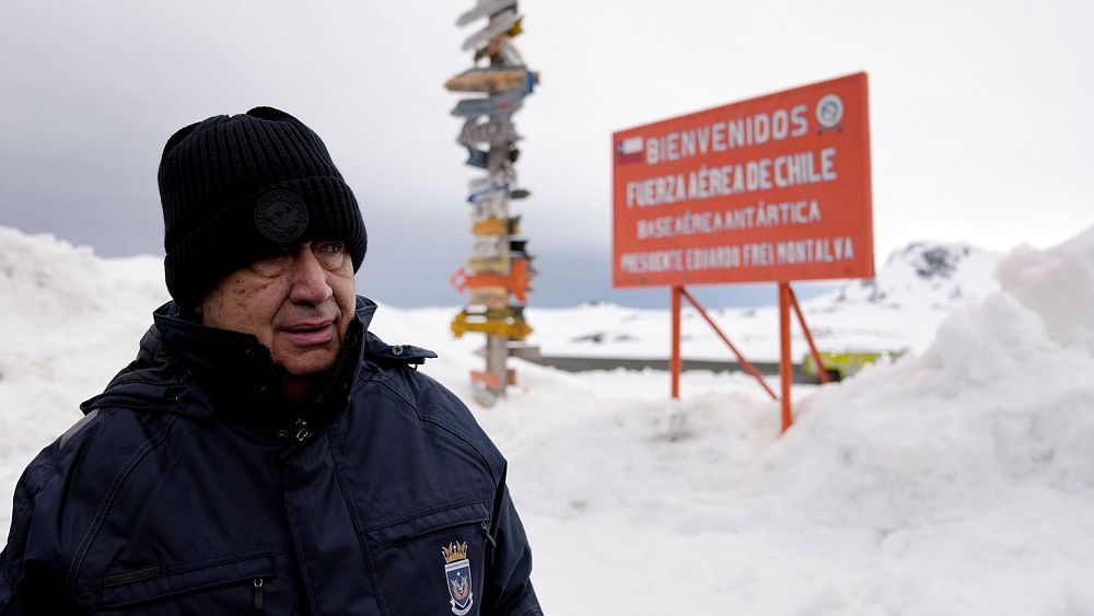 Le chef de l'ONU se rend en Antarctique et appelle à l'élimination progressive des combustibles fossiles lors des prochaines négociations de la COP28