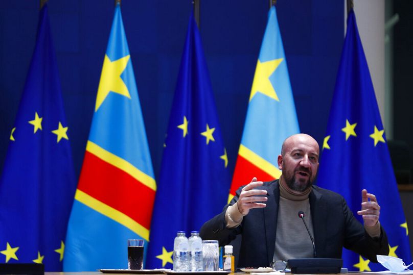 Le président du Conseil européen, Charles Michel, s'entretient avec le président de la RDC, Félix Tshisekedi, lors d'une vidéoconférence au siège du Conseil européen à Bruxelles, en février 2021.