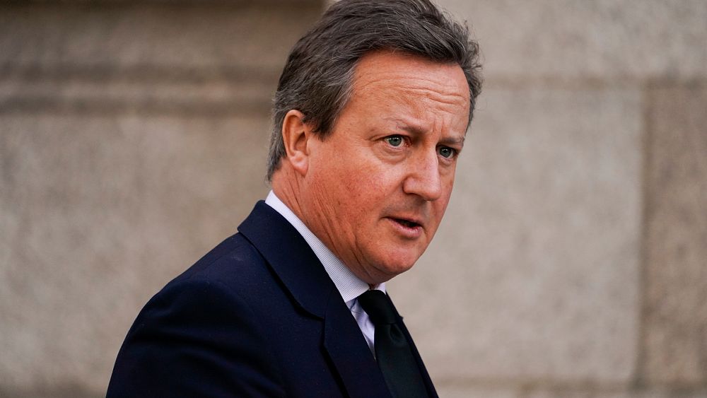 Braverman absent, l'ancien Premier ministre David Cameron de retour, alors que Rishi Sunak remanie son cabinet