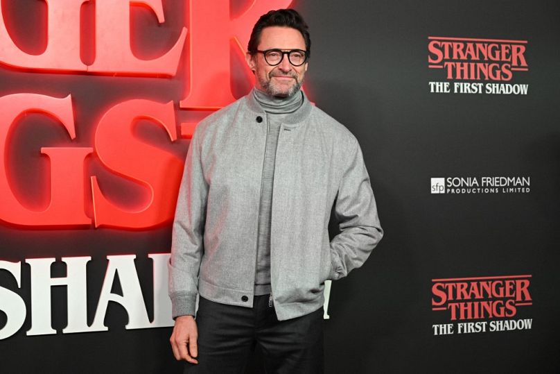 L'acteur australien Hugh Jackman pose sur le tapis rouge à son arrivée pour assister à la première mondiale de West End 