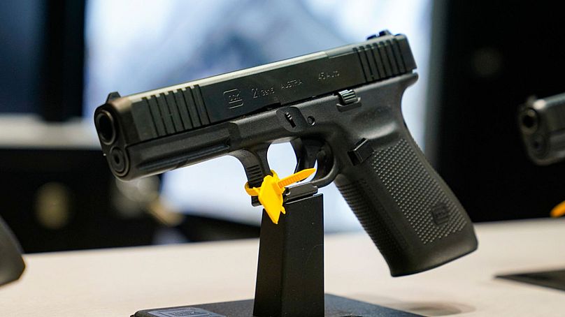 Un pistolet Glock 48 9 mm.