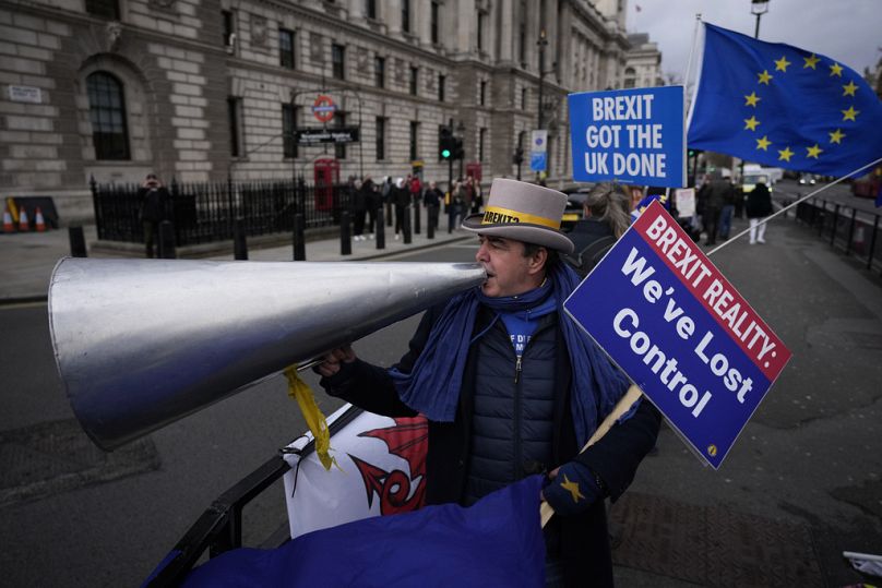 Les critiques affirment que l’EES est une autre question liée au Brexit dont le Royaume-Uni aurait pu se passer. 