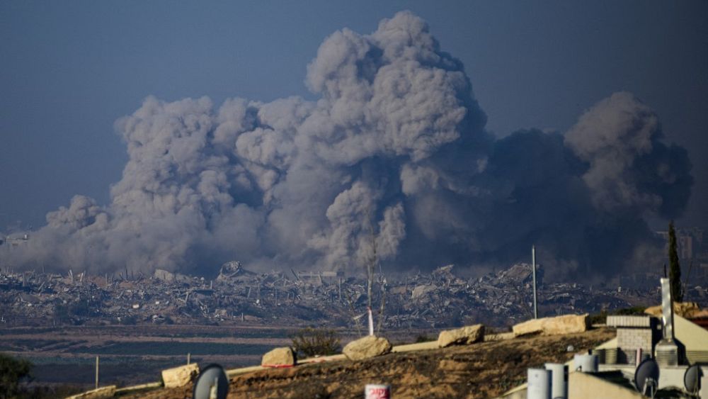 Israël frappe la bande de Gaza alors que la trêve de plusieurs semaines est brisée