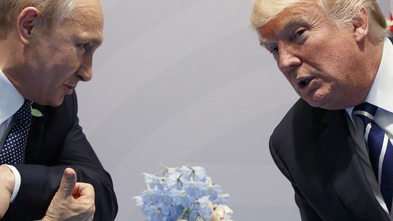 Donald Trump et Vladimir Poutine au sommet du G20 à Hambourg, en Allemagne, le vendredi 7 juillet 2017.