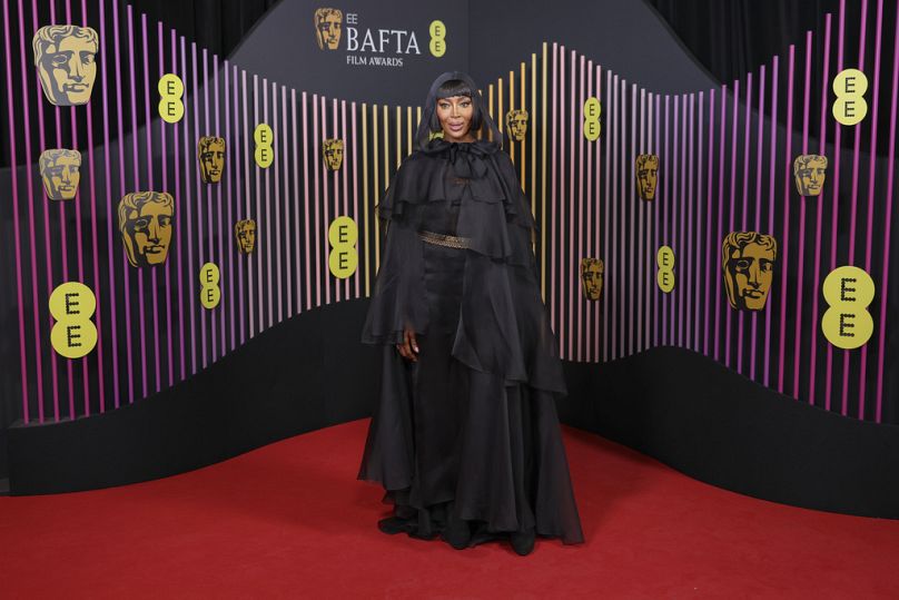 Naomi Campbell photographiée alors qu'elle arrive à la 77e cérémonie des British Academy Film Awards (BAFTA) à Londres le 18 février 2024.