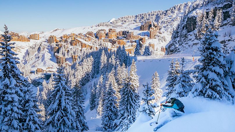 Avoriaz est un village de ski spécialement construit dans les Alpes françaises.