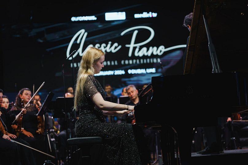 Anastasiia Kliuchereva se produit à la finale du Classic Piano 2024 au Zabeel Theatre de Dubaï