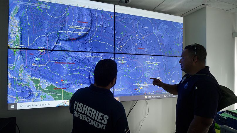 Le centre d'opérations du système de surveillance des navires (VMS) nouvellement créé à Majuro