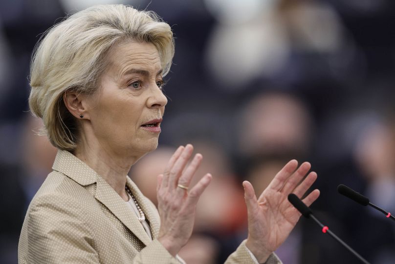 La présidente de la Commission européenne, Ursula von der Leyen, prononce son discours au Parlement européen à Strasbourg, en février 2024.