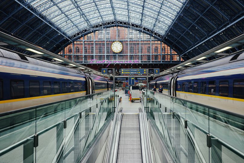 Les règles post-Brexit prévoiront des contrôles biométriques pour les citoyens non européens avant d'entrer dans la zone internationale à la gare de Londres St Pancras.