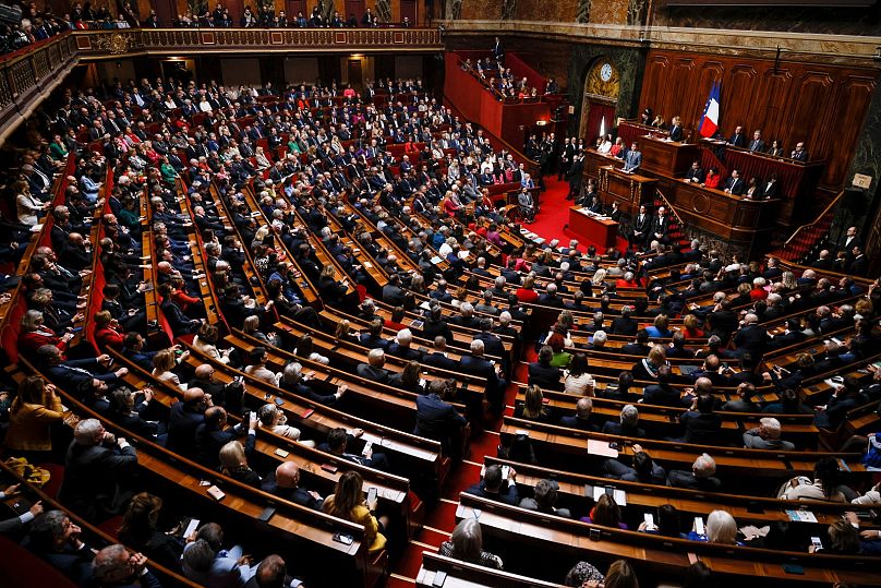 Le Premier ministre français Gabriel Attal s'exprime lors du congrès des deux chambres du Parlement au château de Versailles, le 4 mars 2024.