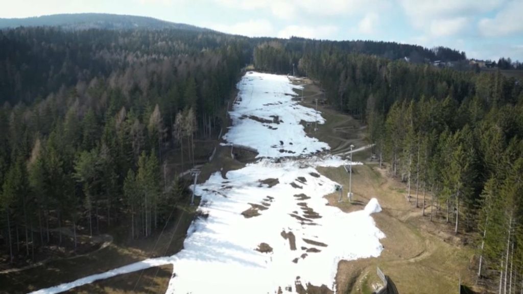 Snowless ski slopes seen in Wechsel, Austria