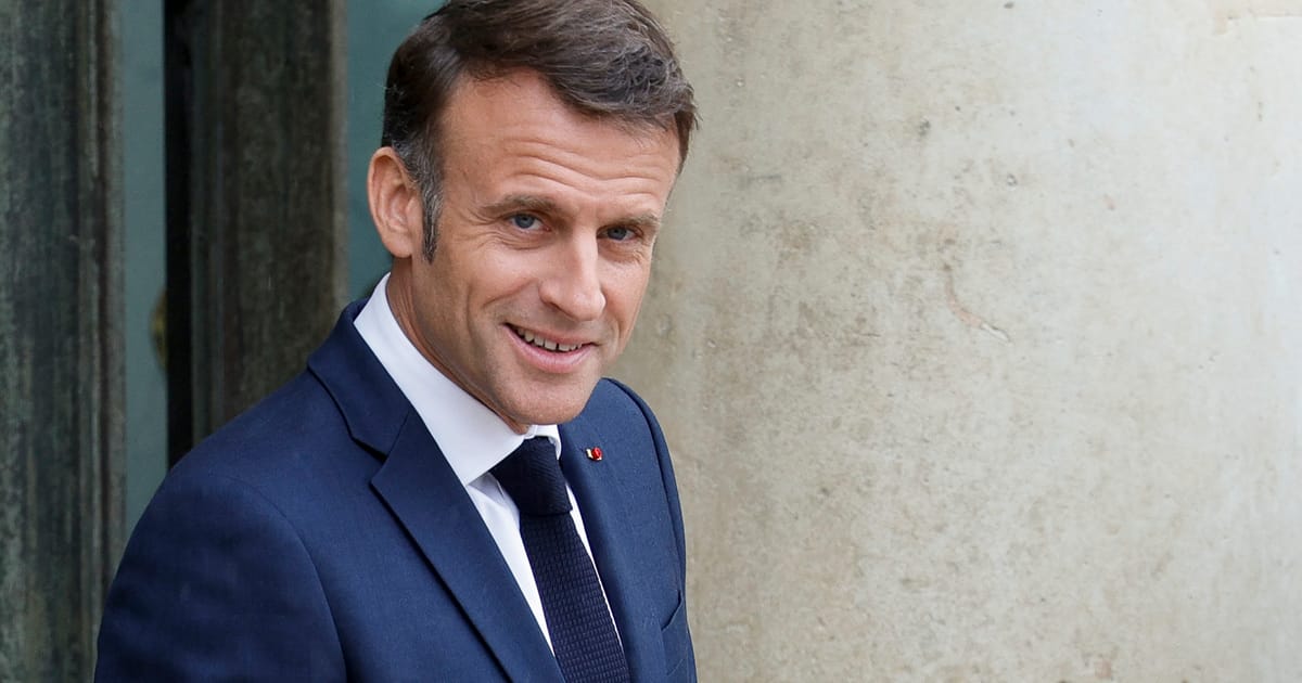 Emmanuel Macron (et tout Paris) dans la merde