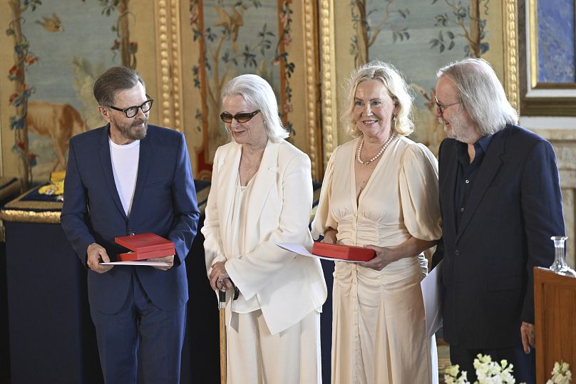 Le groupe de musique ABBA - Björn Ulvaeus, Anni-Frid Lyngstad, Agnetha Fältskog et Benny Andersson