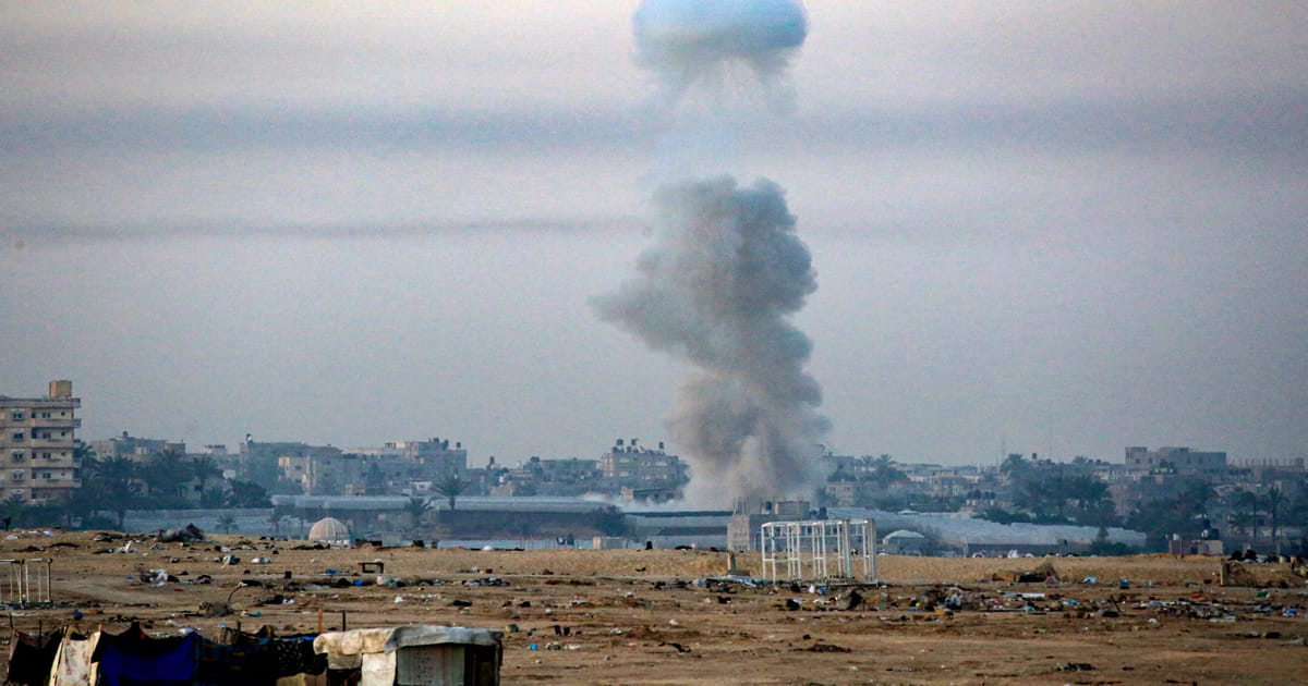 La France interdit aux entreprises israéliennes de participer à une importante exposition d’armes suite à l’attaque de Rafah