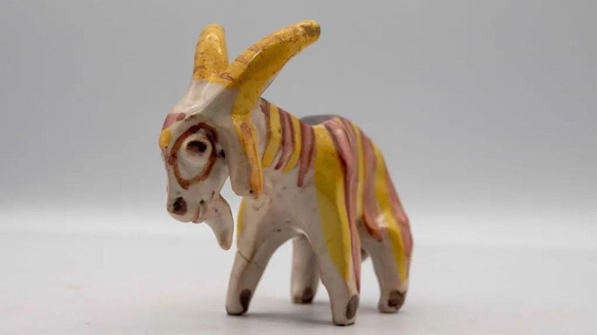 Why did this ceramic goat sell for €13,000? (Clue: It’s Royal)