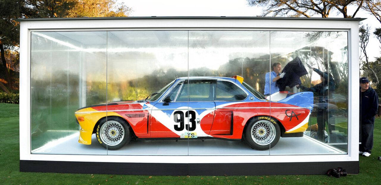 L'Alexander Calder a peint la BMW CSL 1975. 