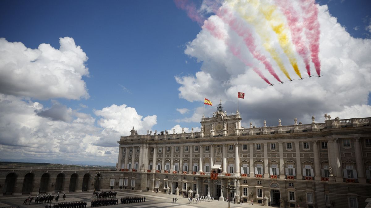 La famille royale espagnole célèbre le 10e anniversaire du couronnement du roi Felipe