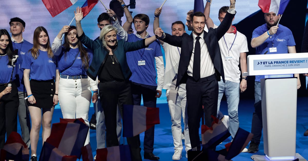 L'extrême droite française anéantit le camp de Macron aux élections européennes