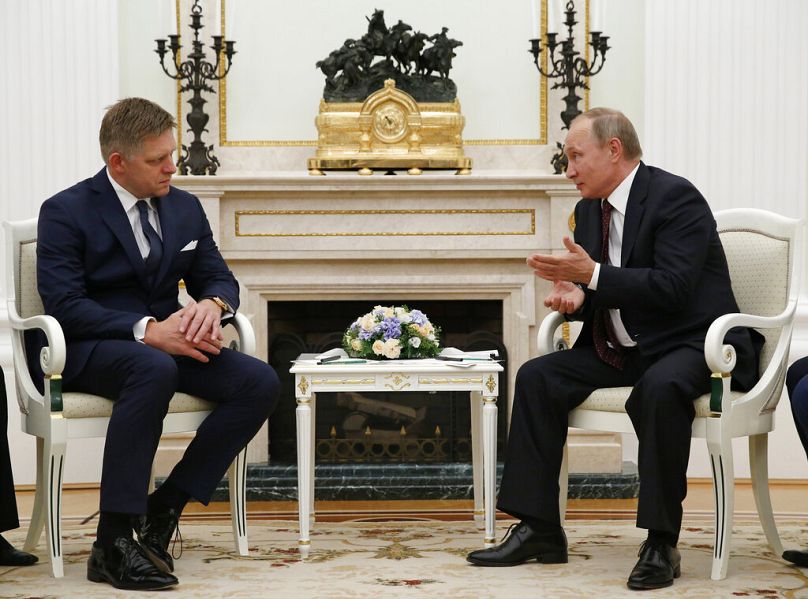 Le Slovaque Robert Fico rencontre Vladimir Poutine en 2016.