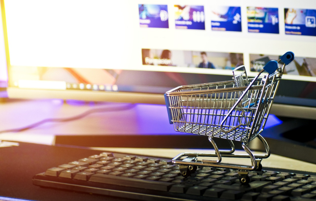 Réglementation européenne sur la vente en ligne : toutes les informations essentielles