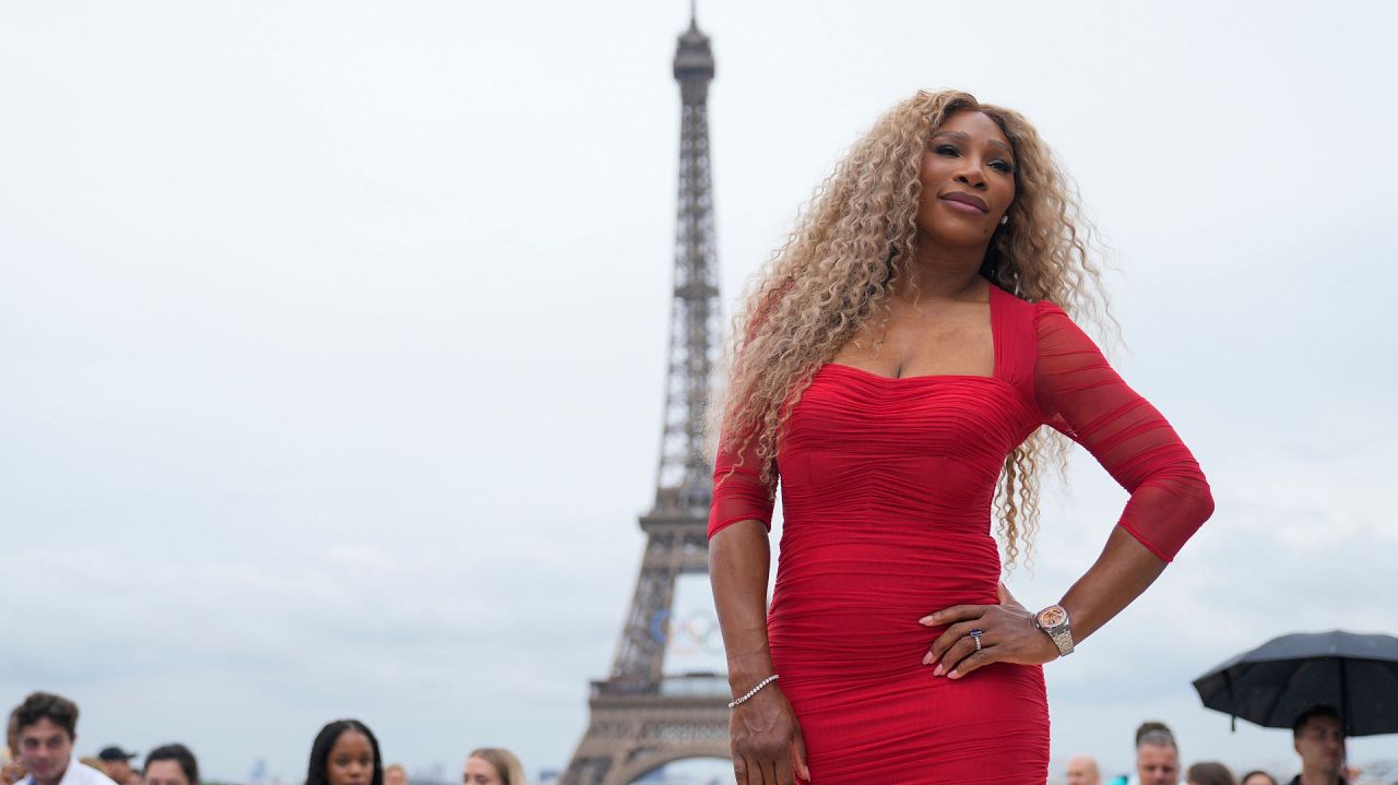 La championne de tennis Serena Williams arrive à Paris, en France, avant la cérémonie d'ouverture des Jeux olympiques d'été de 2024