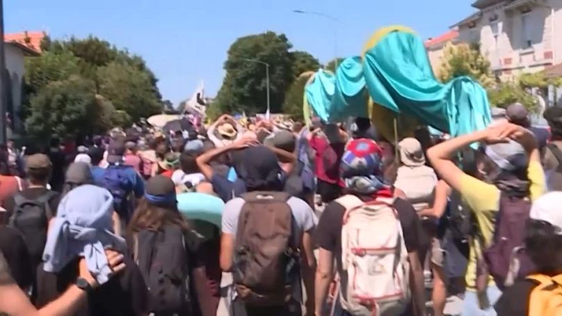 Deux marches de 2 000 personnes ont eu lieu à La Rochelle.