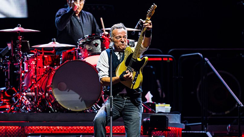 Bruce Springsteen et le E Street Band se produisent lors d'un concert à la Strawberry Arena de Stockholm, en Suède, le lundi 15 juillet 2024