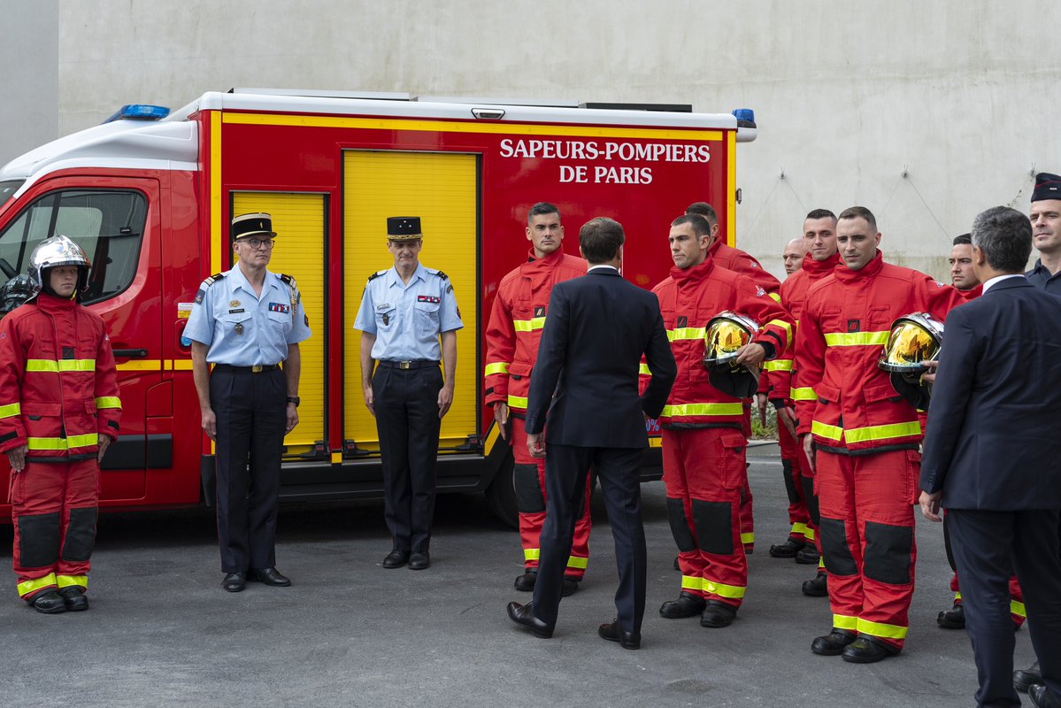 Merci infiniment à toutes nos forces mobilisées pour les Jeux de Paris et qui continueront de l’être demain pour nous protéger. C’est grâce à vous et à vos familles qui vivent aussi les sacrifices de votre engagement, que nous pouvons accueillir le monde avec fierté.